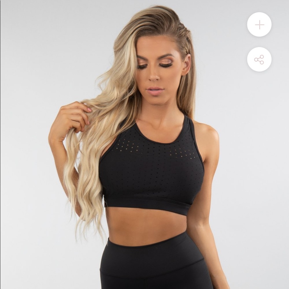 ISO!!! Don’buy.  buffbunny Allure Laser Bra